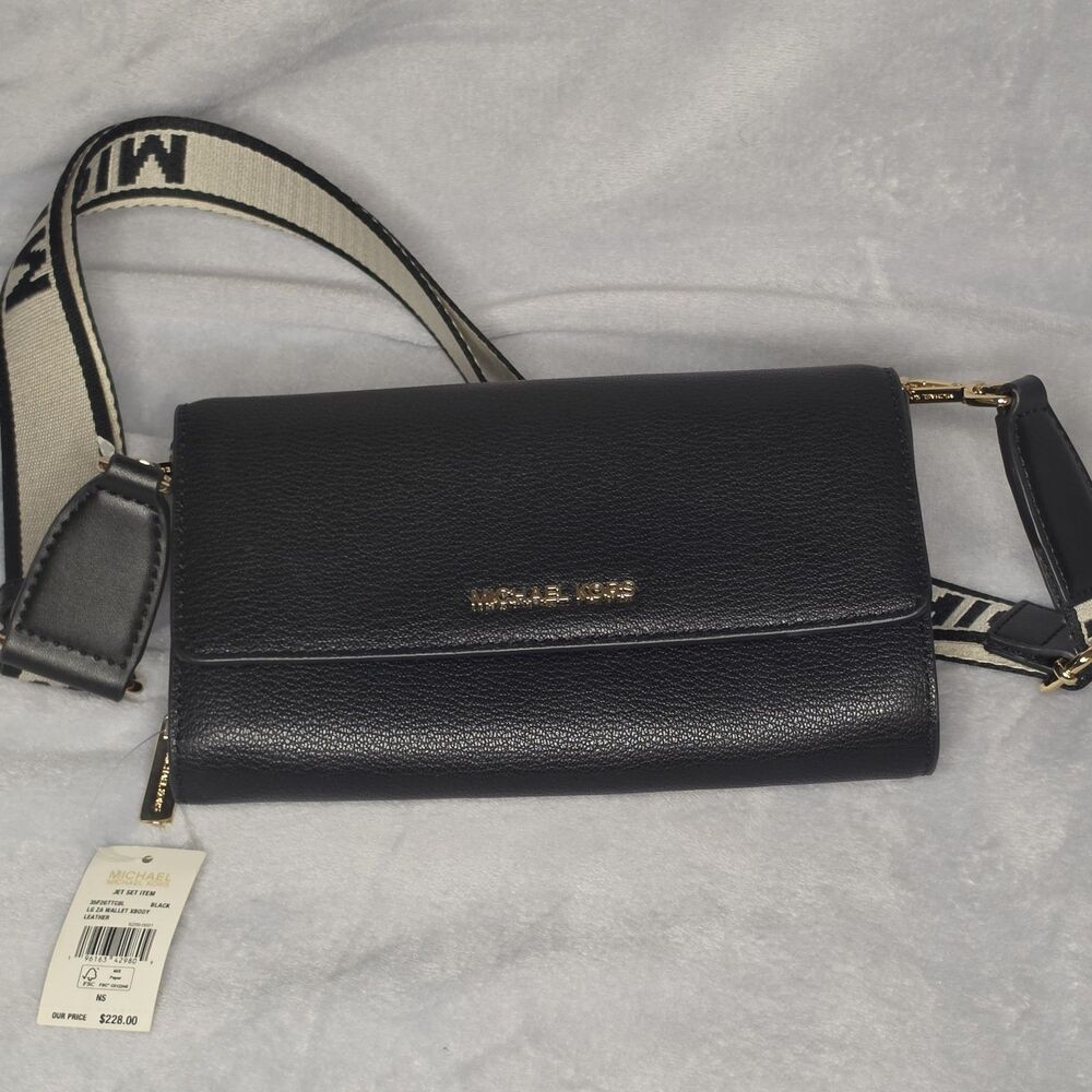 MICHAEL Michael Kors Jet Set Large ZA Wallet Crossbody Black Leather NWT